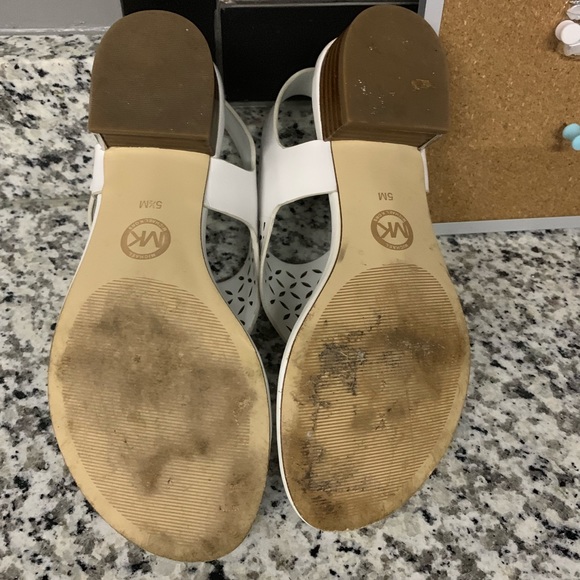 Sandals - Picture 4 of 6